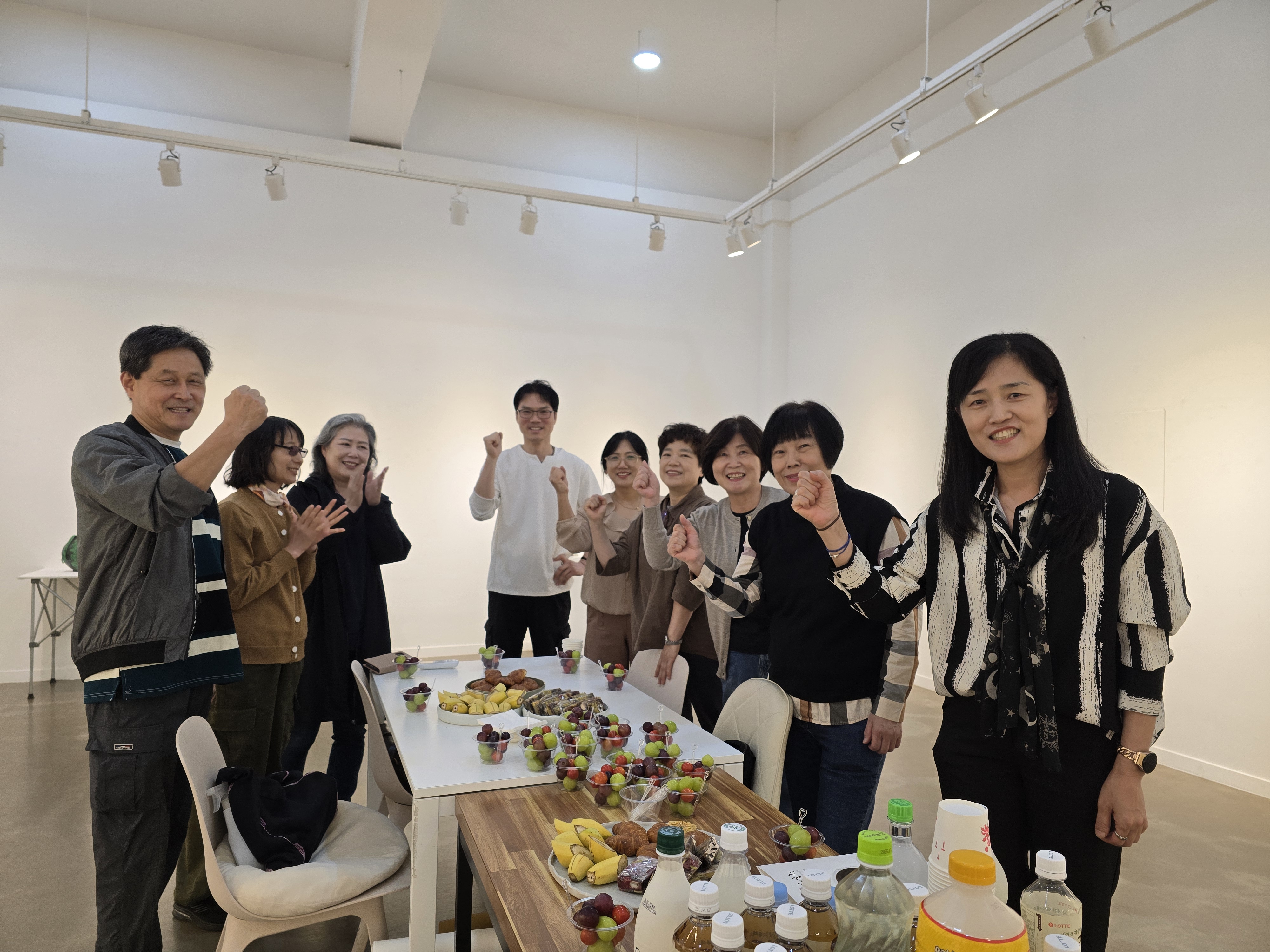 안산도예가협회제2회오픈식.jpg