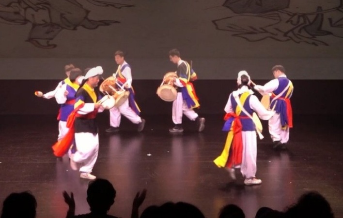 단체사진_얼쑤.jpg